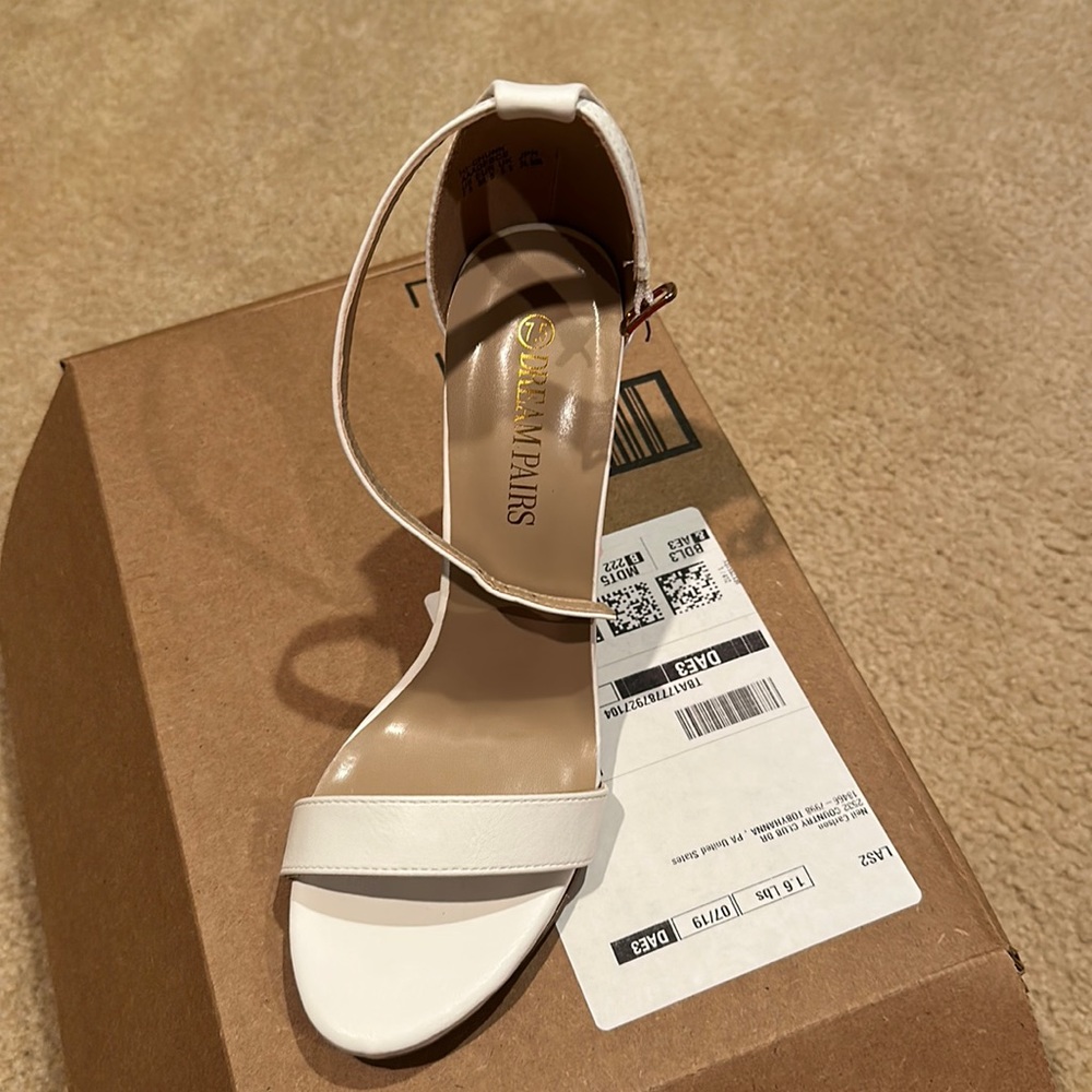 White chunk heel size 7.5 open toe